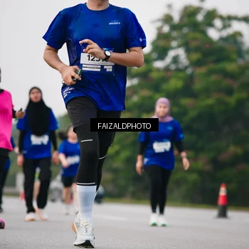 Runner Photo 7412238