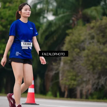 Runner Photo 7412242