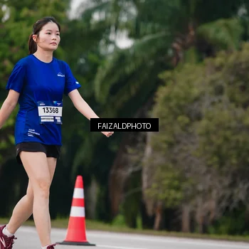 Runner Photo 7412244