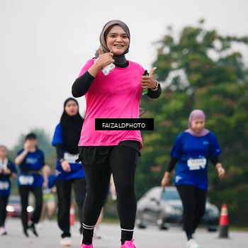 Runner Photo 7412255