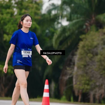 Runner Photo 7412256