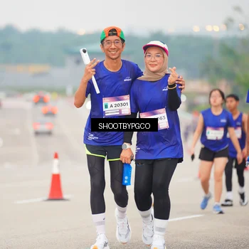 Runner Photo 7412264