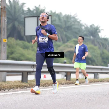 Runner Photo 7412274