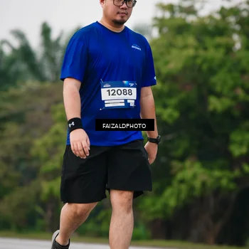Runner Photo 7412328