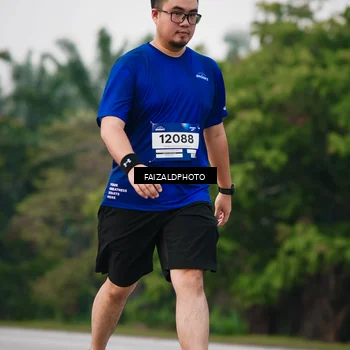 Runner Photo 7412337
