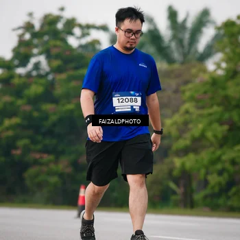 Runner Photo 7412351