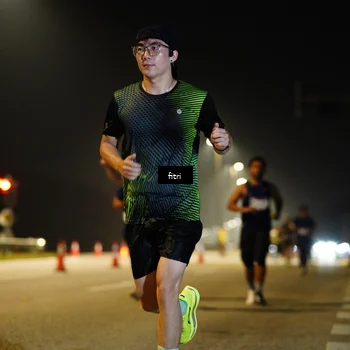 Runner Photo 7412381