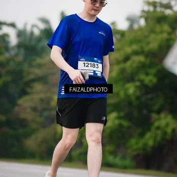 Runner Photo 7412405