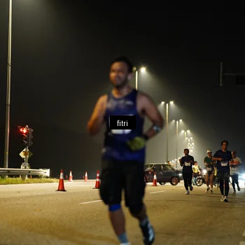 Runner Photo 7412437