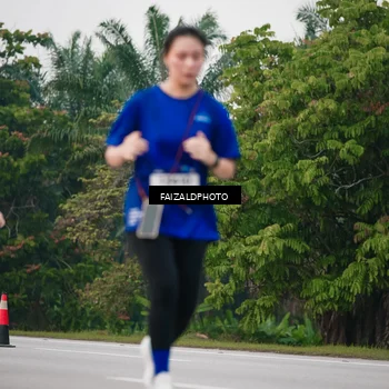 Runner Photo 7412459