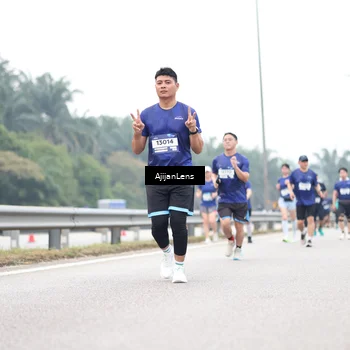 Runner Photo 7412460