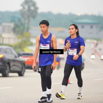 Runner Photo 7412461