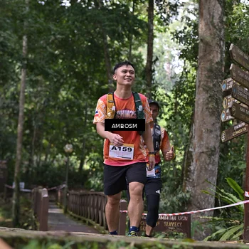 Runner Photo 7412467