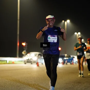 Runner Photo 7412509