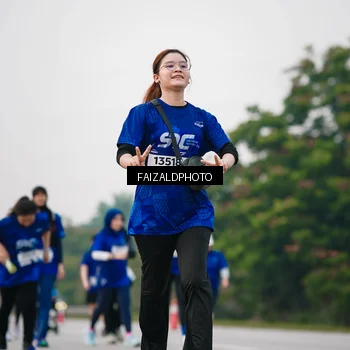 Runner Photo 7412520