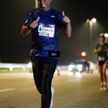 Runner Photo 7412526