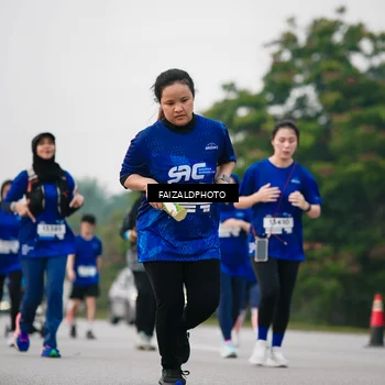 Runner Photo 7412528