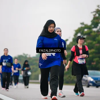 Runner Photo 7412592