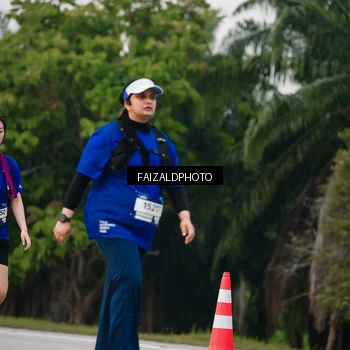 Runner Photo 7412663