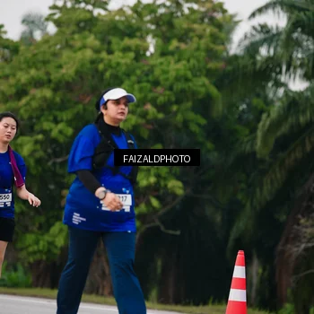 Runner Photo 7412681