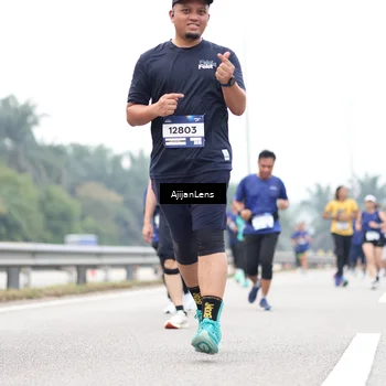 Runner Photo 7412692