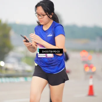 Runner Photo 7412740