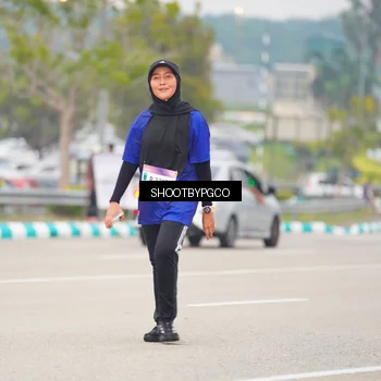 Runner Photo 7412756
