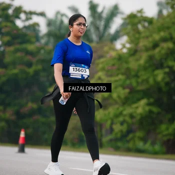 Runner Photo 7412805