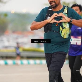 Runner Photo 7412814
