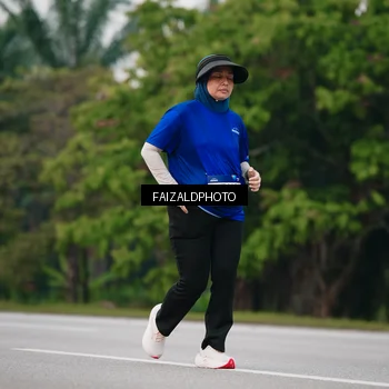 Runner Photo 7412822
