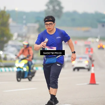Runner Photo 7412849