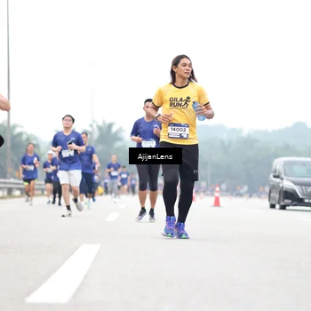 Runner Photo 7412858