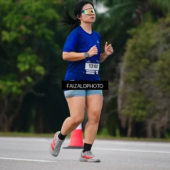 Runner Photo 7412868