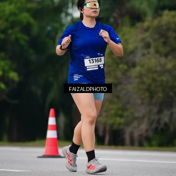 Runner Photo 7412869
