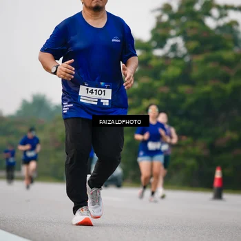 Runner Photo 7412897