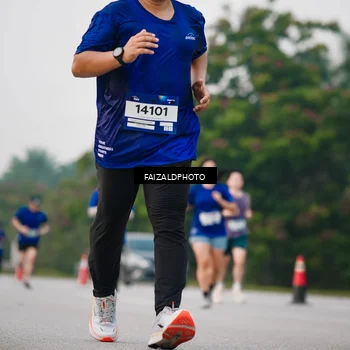 Runner Photo 7412899