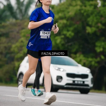 Runner Photo 7412915
