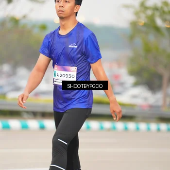 Runner Photo 7412921
