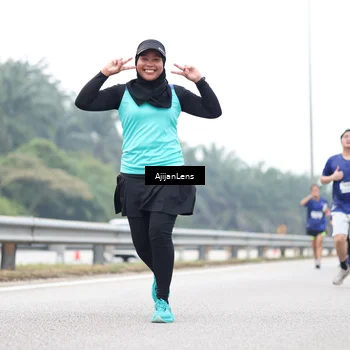 Runner Photo 7412938