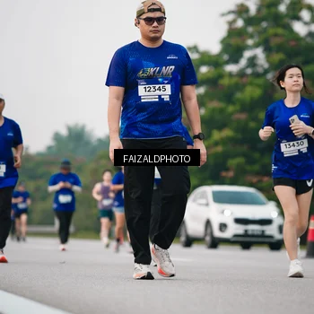 Runner Photo 7412969