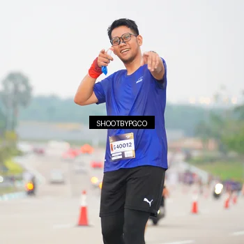 Runner Photo 7412992