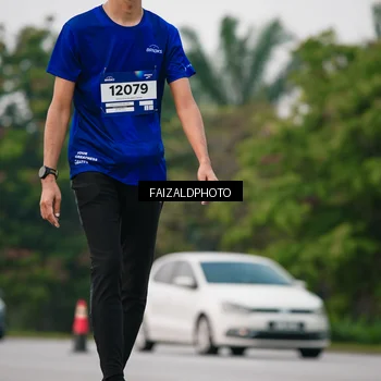 Runner Photo 7413014