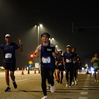 Runner Photo 7413016