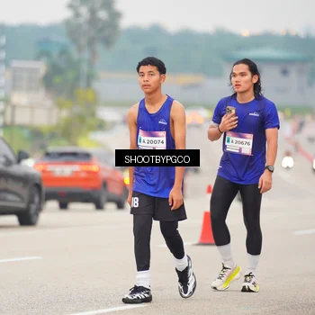 Runner Photo 7413059