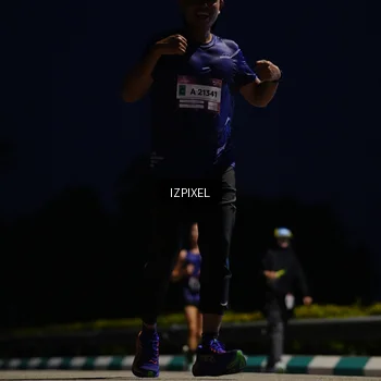 Runner Photo 7413060