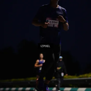 Runner Photo 7413079