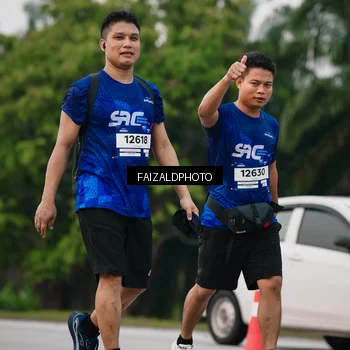 Runner Photo 7413096