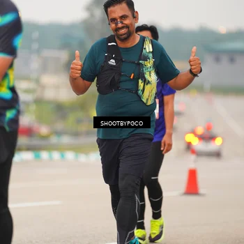 Runner Photo 7413112