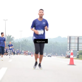 Runner Photo 7413114