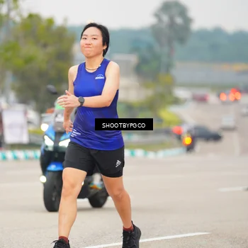 Runner Photo 7413116